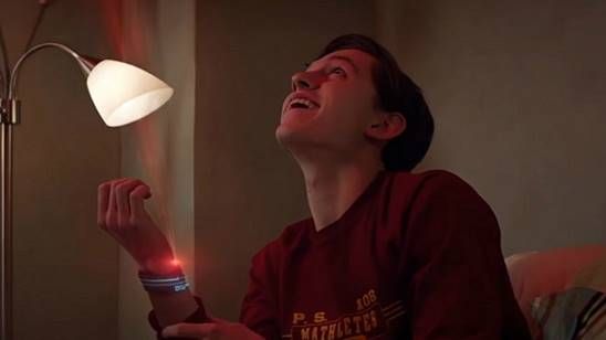 Imagem da notícia Tony Stark tinha uma mensagem para Peter Parker em arte conceitual de Capitão América: Guerra Civil