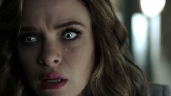 Imagem da notícia Iris e Caitlin correm perigo em novo trailer de The Flash