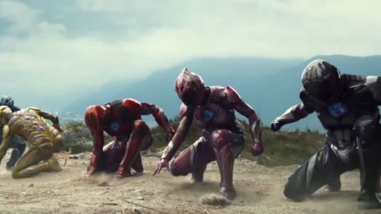 Imagem da notícia Vídeo recria o novo trailer de Power Rangers com clássica canção da série original