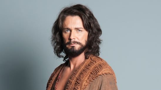 Imagem da notícia Rumor: Petrônio Gontijo pode interpretar Edir Macedo na trilogia da Record Filmes