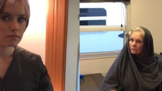 Imagem da notícia Josh Gad pede ajuda de Judi Dench para arrancar spoilers de Daisy Ridley sobre Star Wars: The Last Jedi