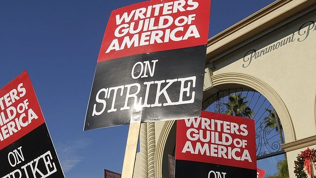 Imagem da notícia Nova Greve dos Roteiristas em Hollywood? Entenda o que está acontecendo 