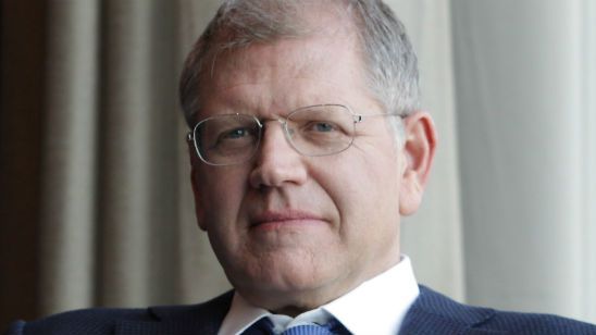 Imagem da notícia Rumor: Robert Zemeckis negocia para dirigir The Flash
