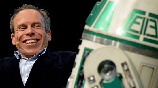 Imagem da notícia Han Solo: Warwick Davis, veterano na franquia Star Wars, entra para o elenco do filme de Ron Howard