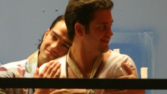 Imagem da notícia Sense8: Christopher Uckermann foi cogitado para o papel de Lito e poderia ter feito par romântico com Alfonso Herrera