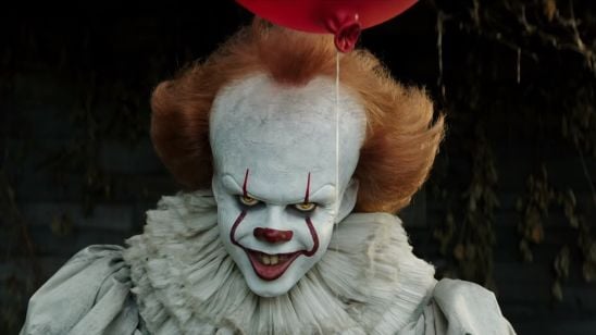 Pennywise assusta criança em plena luz do dia em novo clipe de It - A Coisa