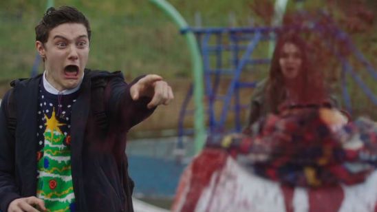 Imagem da notícia Anna and the Apocalypse: Confira o inusitado trailer deste musical natalino... com zumbis!