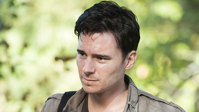 Imagem da notícia Ator de The Walking Dead entra para elenco de iZombie