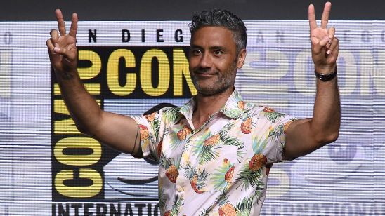 Imagem da notícia Taika Waititi, diretor de Thor: Ragnarok, planeja comédia sobre nazistas