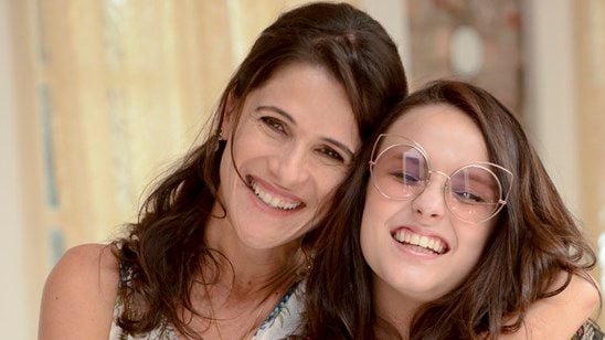 Imagem da notícia Ingrid Guimarães não cansa de fazer Larissa Manoela pagar mico no primeiro trailer de Fala Sério, Mãe!