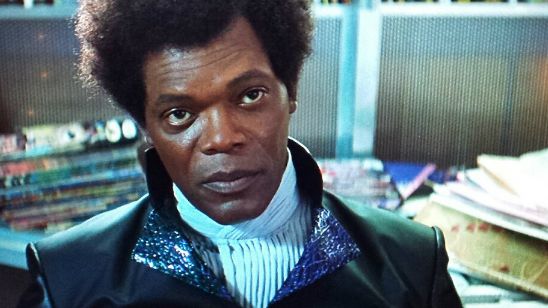 Imagem da notícia Glass: Foto do set revela o visual envelhecido de Elijah Price, personagem de Samuel L. Jackson