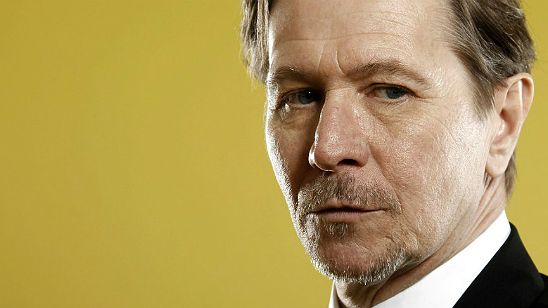 Imagem da notícia Gary Oldman será homenageado por sindicato de maquiadores e cabeleireiros de Hollywood