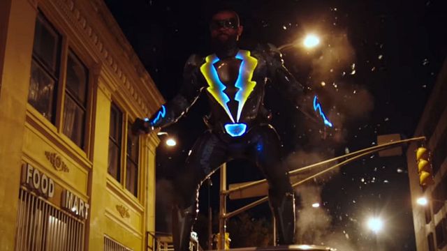 Imagem da notícia Black Lightning ganha novo trailer sobre a origem do personagem