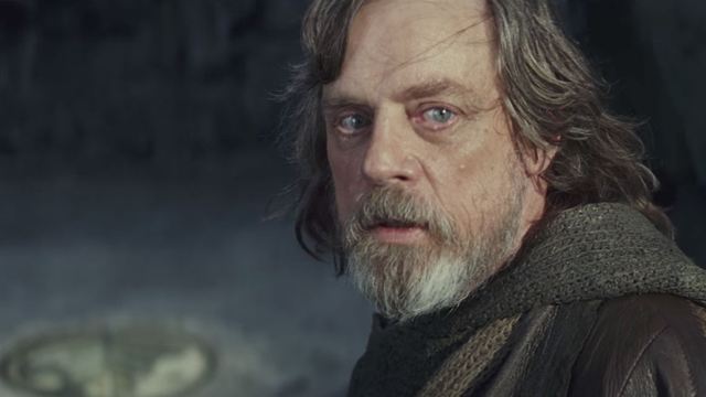 Star Wars - Os Últimos Jedi: Mark Hamill interpretou dois personagens no filme