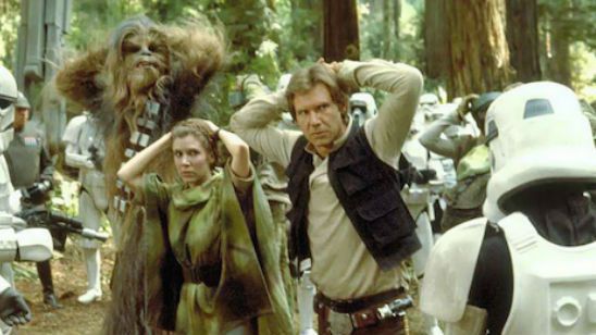 Imagem da notícia O Retorno de Jedi ganha hilário trailer honesto que elogia Ewoks