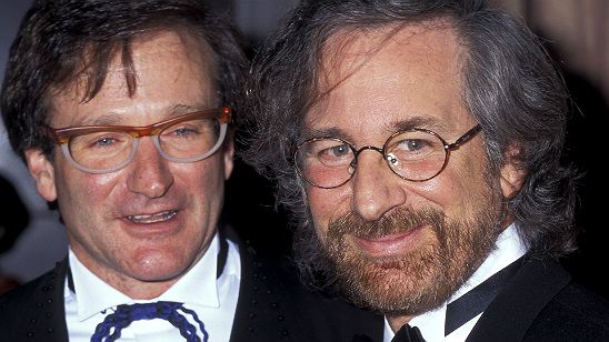 Imagem da notícia Steven Spielberg conta como Robin Williams o ajudou durante as filmagens de A Lista de Schindler