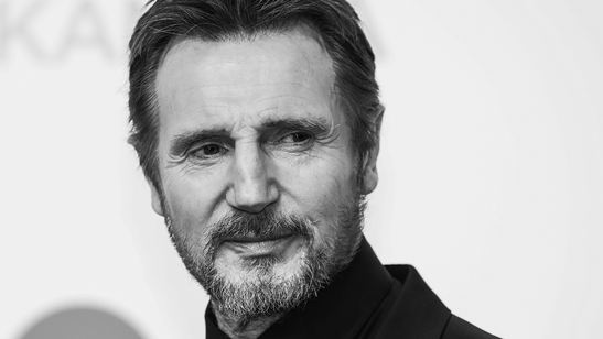 Liam Neeson negocia papel em filme derivado de Homens de Preto