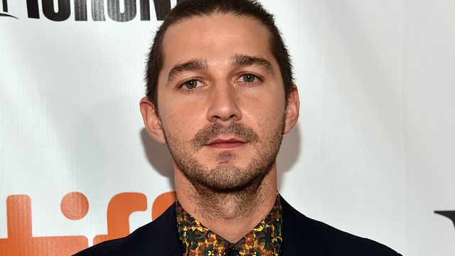 Imagem da notícia Shia LaBeouf surge irreconhecível no set de Honey Boy, sua cinebiografia