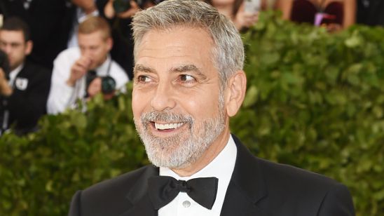 Imagem da notícia George Clooney revela que fiasco de Batman & Robin foi fundamental para sua carreira
