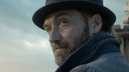 Imagem da notícia Animais Fantásticos: Jude Law fala, pela primeira vez, sobre interpretar Dumbledore na franquia
