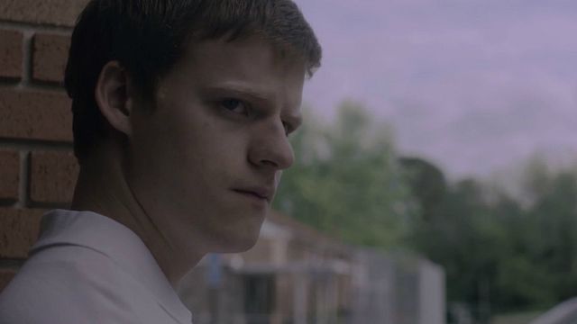 Imagem da notícia Boy Erased: Lucas Hedges enfrenta a 'cura gay' e o preconceito no trailer do drama