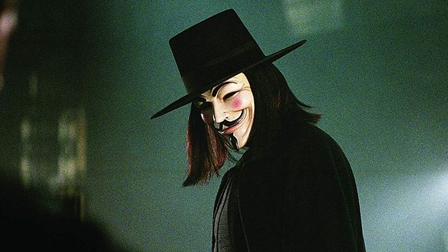 Imagem da notícia Dicas do Dia: V de Vingança e A Espiã que Sabia de Menos são os destaques de hoje 