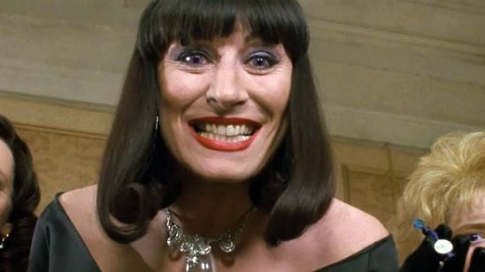 Anjelica Huston não está muito empolgada com o remake de Convenção das Bruxas