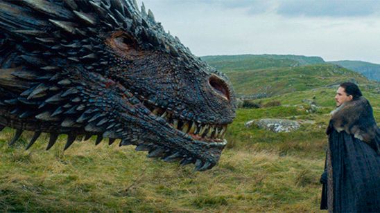 Imagem da notícia Game of Thrones: Produtores queriam lançar última temporada dividida como três filmes nos cinemas