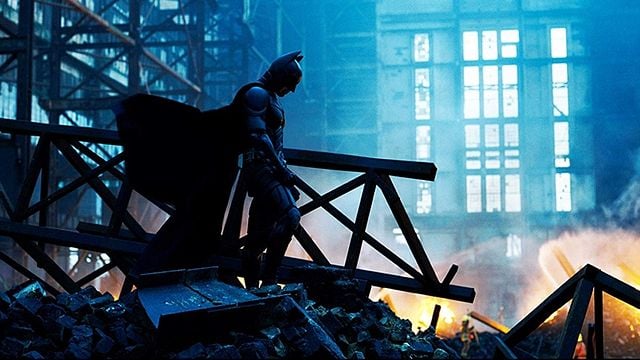 Dicas do Dia: Batman - O Cavaleiro das Trevas e Invocação do Mal 2 são os destaques de hoje