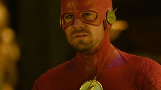 Elseworlds: Tá todo mundo louco nas fotos do crossover de Arrow, The Flash e Supergirl