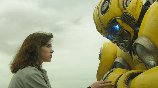 Imagem da notícia Bumblebee: Confira novo clipe e cartazes do filme com Hailee Steinfeld e John Cena