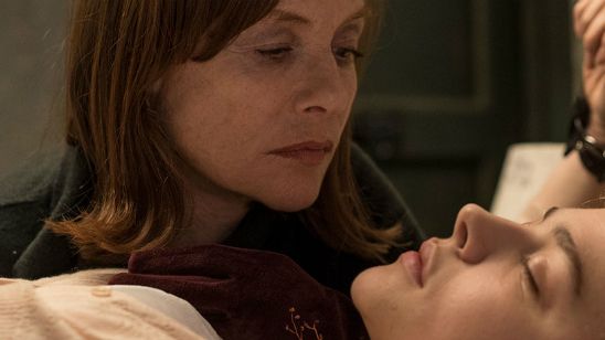 Imagem da notícia Greta: Isabelle Huppert persegue Chloe Moretz em trailer tenso do suspense