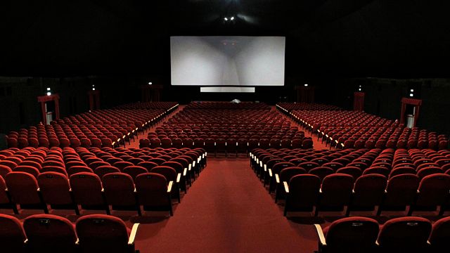 Imagem da notícia Pesquisa compara preço dos ingressos de cinema no Brasil com outros países