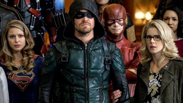 Arrow, The Flash, Supergirl, Riverdale e outras seis séries são renovadas pela CW