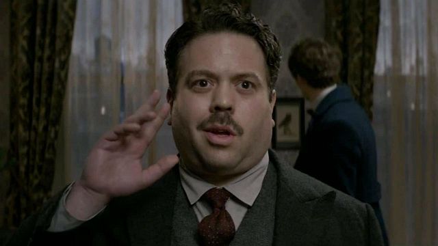 Imagem da notícia Animais Fantásticos 3 será o maior da franquia, revela Dan Fogler
