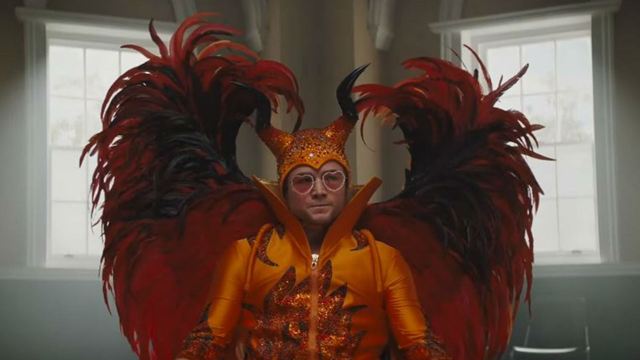 Rocketman: Taron Egerton se transforma em Elton John no trailer legendado da biografia