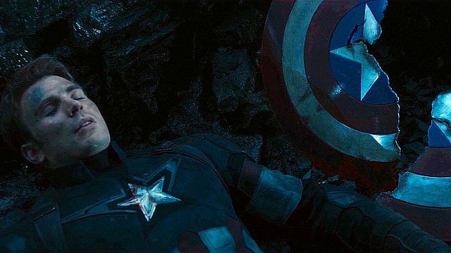 Imagem da notícia Vingadores: Diretores sugerem morte de Capitão América em Ultimato