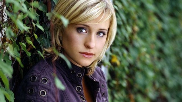 Imagem da notícia Atriz de Smallville se declara culpada em caso de tráfico sexual