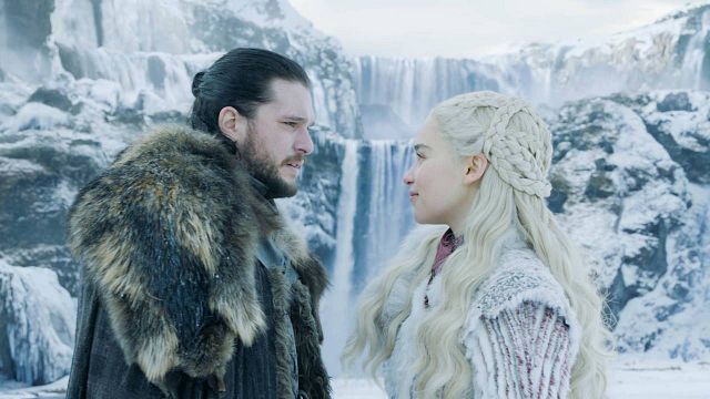 Imagem da notícia Game of Thrones: Quem tem mais direito ao Trono de Ferro?