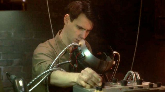 Imagem da notícia Legion: Professor Xavier constrói o Cérebro em novo teaser da temporada final