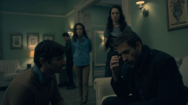 Imagem da notícia A Maldição da Mansão Bly: Outro ator voltará para a 2ª temporada de Residência Hill