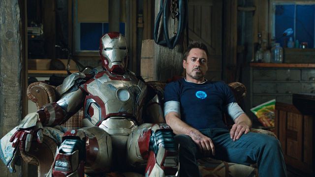 Imagem da notícia Marvel ganha processo sobre plágio de cartaz de Homem de Ferro 3