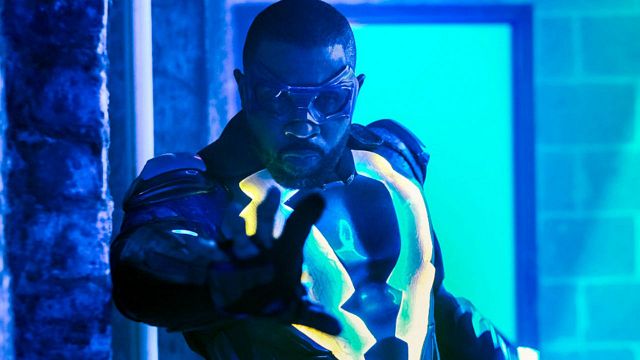 Imagem da notícia San Diego Comic-Con 2019: Black Lightning ganha trailer da 3ª temporada