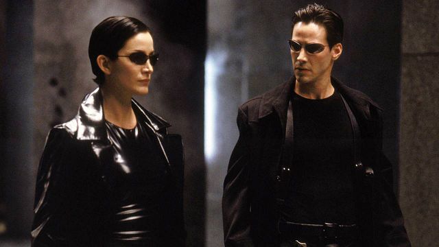 Imagem da notícia Matrix 4 está em desenvolvimento com Keanu Reeves e Lana Wachowski
