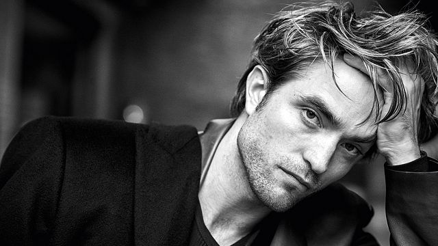 Imagem da notícia The Batman: Robert Pattinson conta como foi colocar o uniforme do Homem-Morcego pela primeira vez