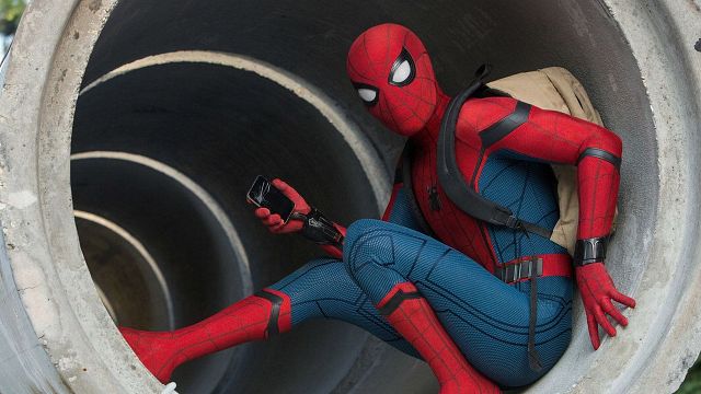 Imagem da notícia Dicas do Dia: Homem-Aranha: De Volta ao Lar e Star Wars - O Despertar da Força são os destaques