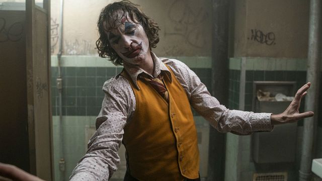 Imagem da notícia DC pretende investir em filmes para maiores após sucesso de Coringa