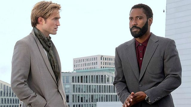 Imagem da notícia Robert Pattinson e John David Washington são destaques nas fotos de Tenet, novo filme de Christopher Nolan