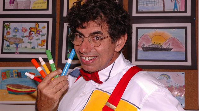 Imagem da notícia Morre cartunista Daniel Azulay, vítima de coronavírus