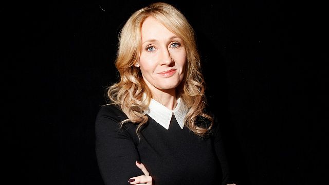 Imagem da notícia Harry Potter: Elenco se manifesta contra comentários transfóbicos de J.K Rowling